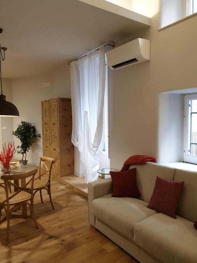Four Elements Apartments Catania Ngoại thất bức ảnh