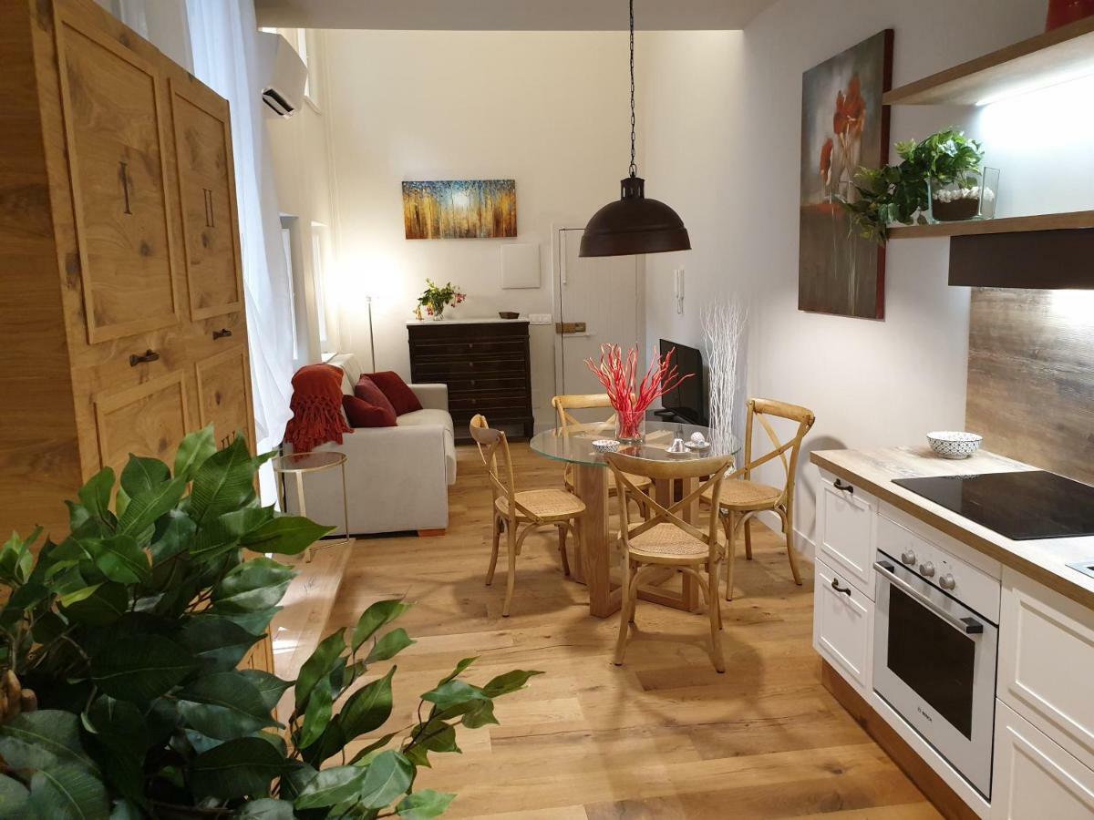 Four Elements Apartments Catania Ngoại thất bức ảnh